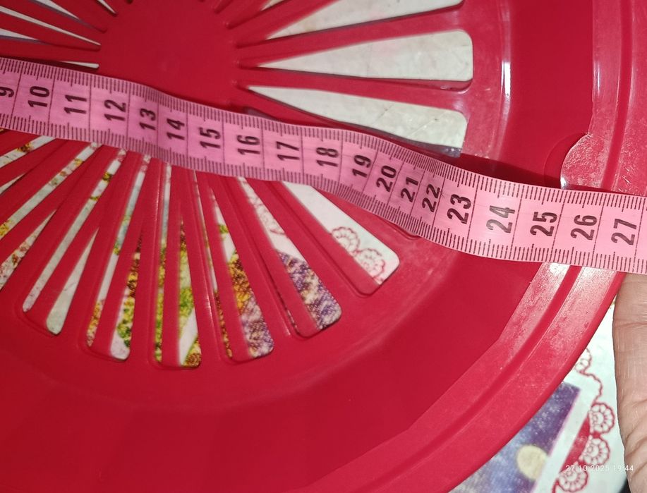 Продаются пластиковые барбекю-тарелки