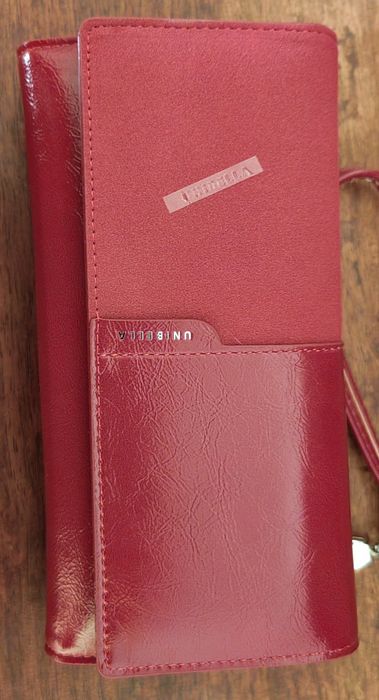 Дамско портмоне ново