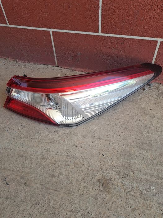 Фар тойота камри 70