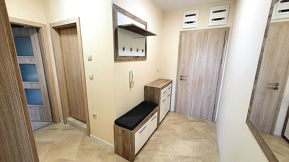 Дава се под наем Двустаен апартамент в Варна, Аспарухово - 62 кв.м за 612 € - Снимка #7