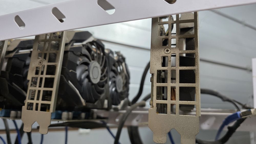 15 броя видео карти P106 6GB (gtx 1060 6GB)