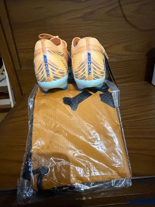 Футболни  обувки