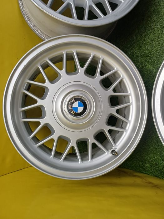 Диски R16 5x120 на BMW.