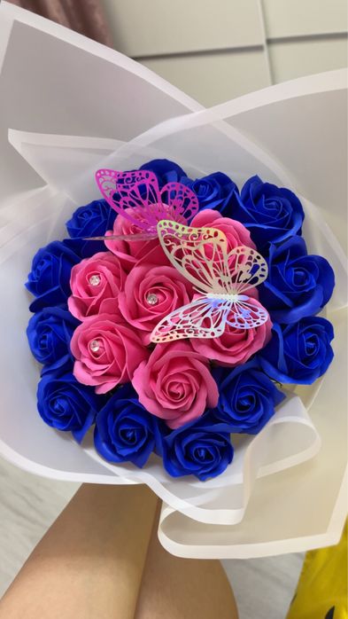 Florii de sapun ,primul buchet-60 de lei , aldoilea buchet -110 lei