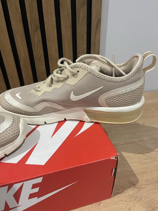 Маратонки Nike Airmax