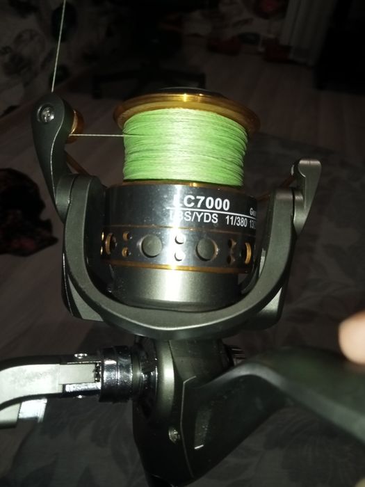 Продам спиннинг новый