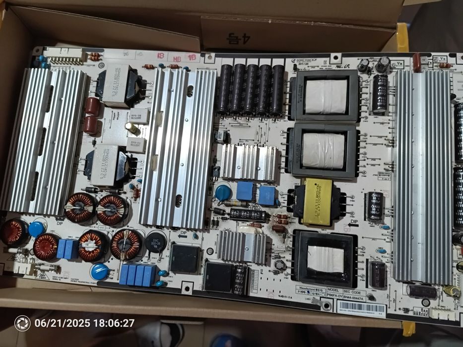 продавам дъно bn44-00447A