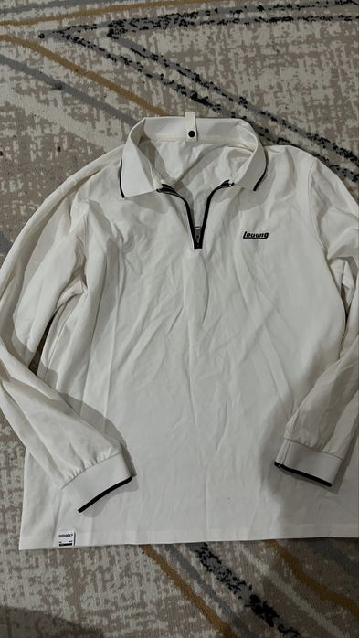 продам тенниску.