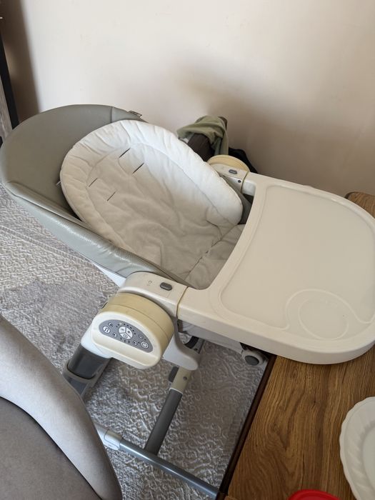 Детский стульчик для кормления