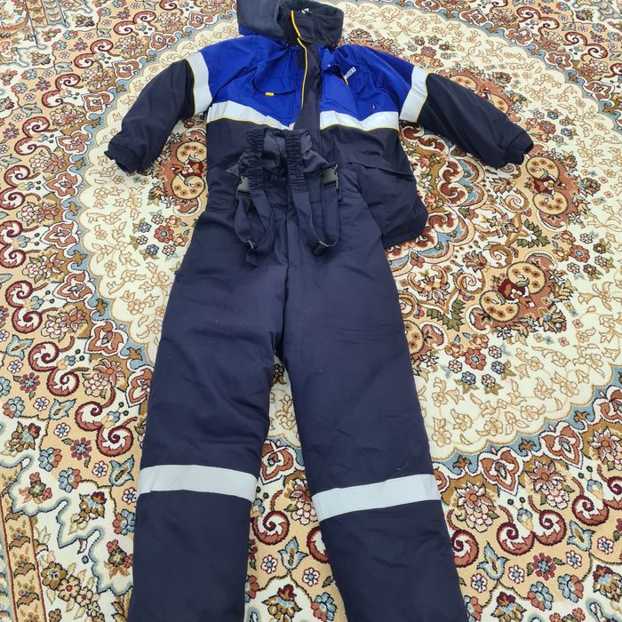 Продажа спецодежды ( зимняя).