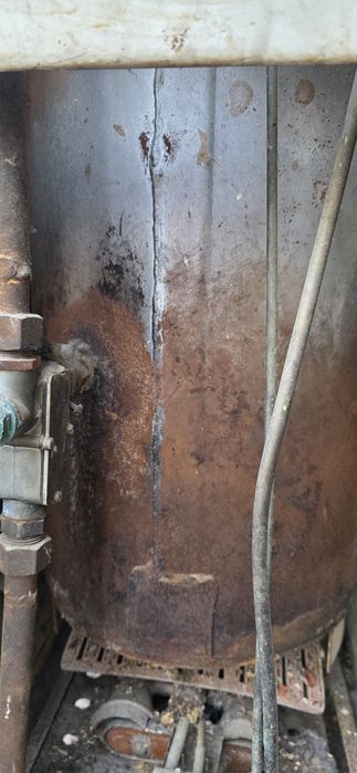 Продам газовый котел АГВ