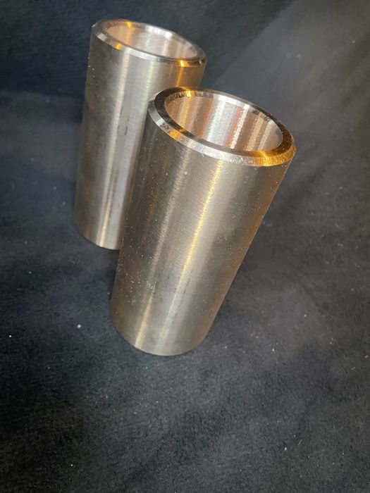 Bucsa bronz calitativ la comanda