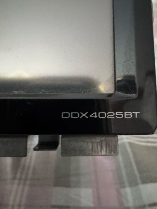 Kenwood DDX4025BT медия
