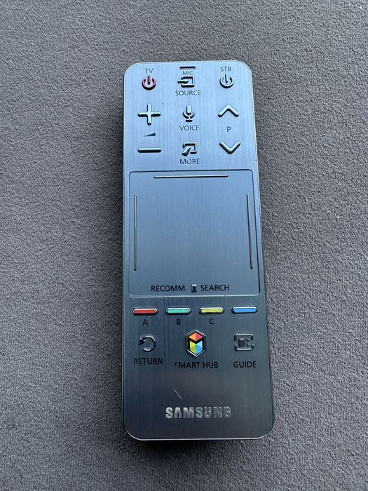 Ochelari 3D Samsung (2 bucati) + telecomanda Smart TV – originale