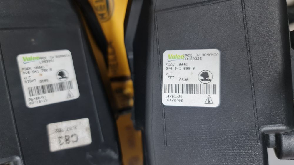 Set far faruri full led proiector calculator Skoda Superb 3 facelift