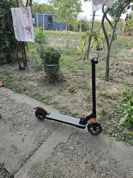 Vând trotineta electrica Kukirin S1 Pro