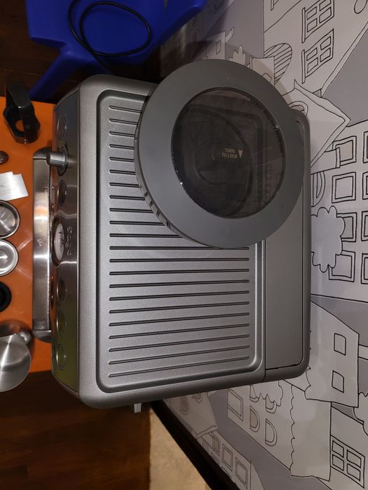 Еспресо машина SAGE Barista Express 875 Кафемашина с кафемелачка