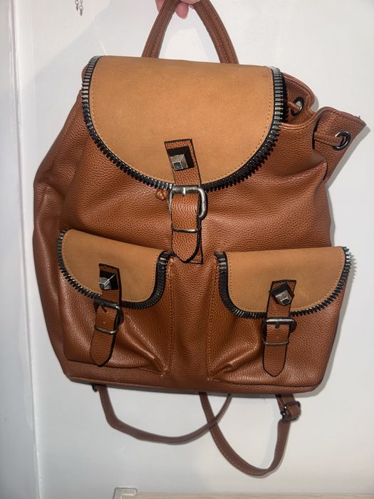 Дамски чанти/ раници