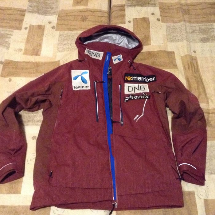Ски яке Phenix , номер M/L , като Halti, Bogner, Kju,Vist