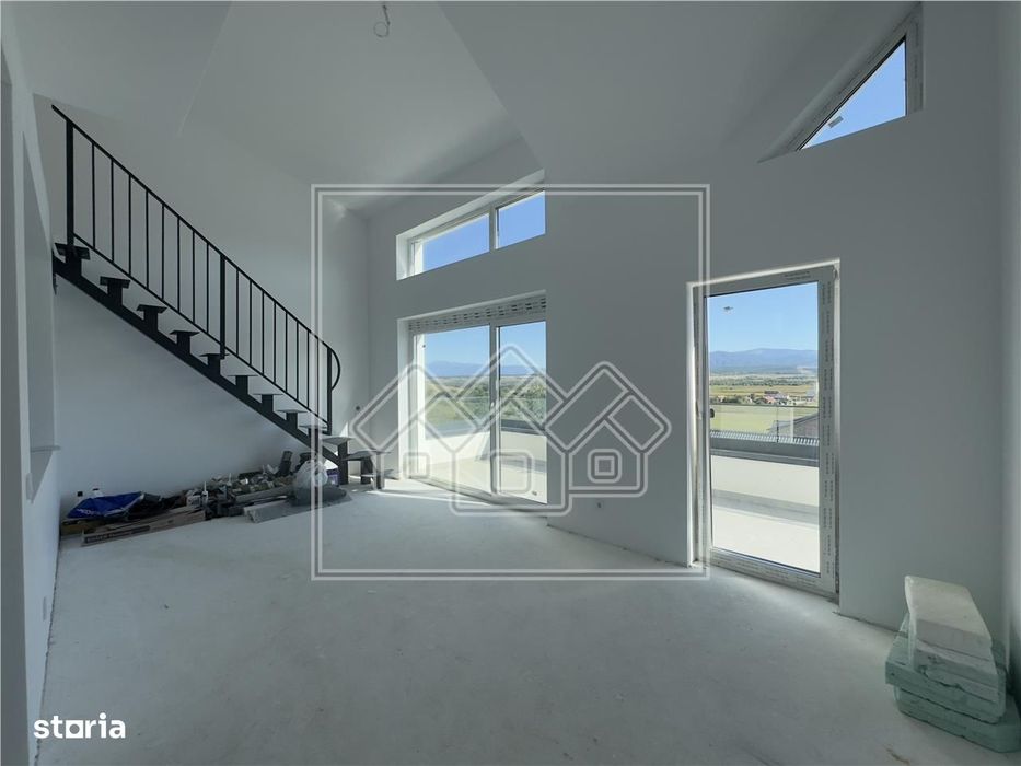 Penthouse  intabulat, 3 camere, balcon, dressing