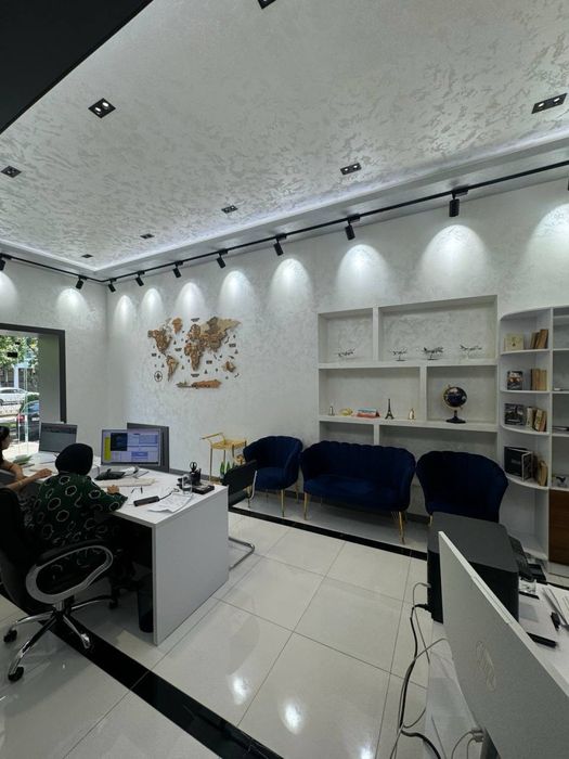 Ул нукусская бывший бутик Гламур 95м²