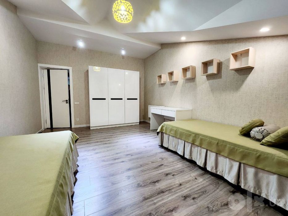 4-комнатная квартира 136 м², Мирабадский район, 6 этаж