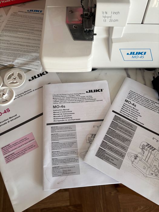 Juki MO-4S Overlock Completă (cutie și accesorii) ca noua