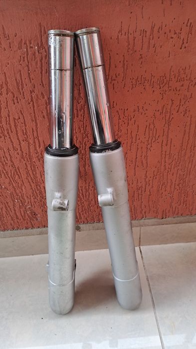 Продавам предница за Ямаха скутер