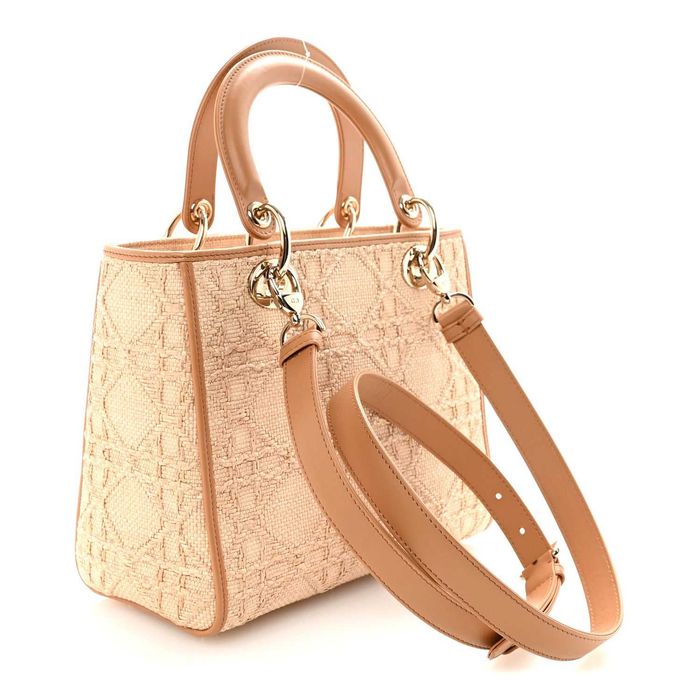 Сумка от Christian Dior