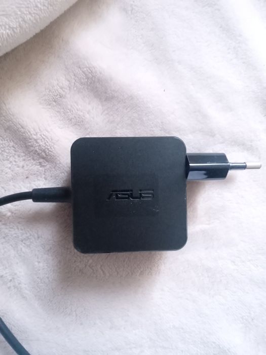 Зарядка для ноутбука ASUS