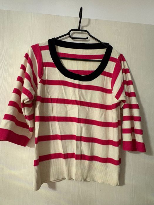 Bluza cu maneca 3/4, decolteu rotund