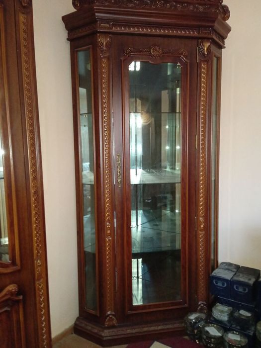 Камод сатылады Дубайский 15 млн келисимли