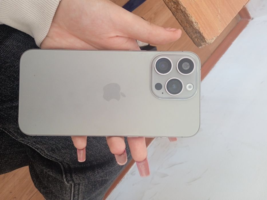 Айфон 15 про Макс 1т