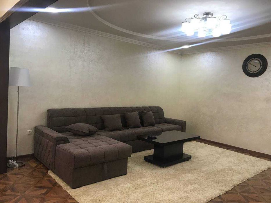 Продаётся 2-комнатная квартира 2/3/4, 57 м², Мирабадский район