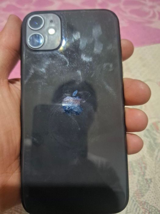 Iphone 11 karopka bilan