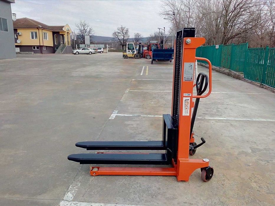 Manual Staker 1000/1500/2000 kg  ; 1600/2000/2500/3000 mm