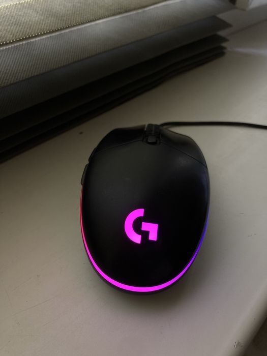 Мышка Logitech G102 LIGHTSYNC