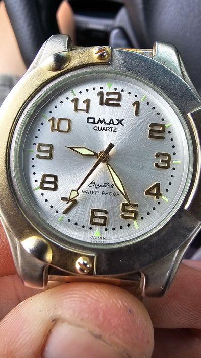 Часы Оmах Quartz (Япония) — водонепроницаемые