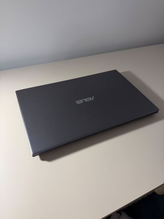 Laptop ASUS VivoBook