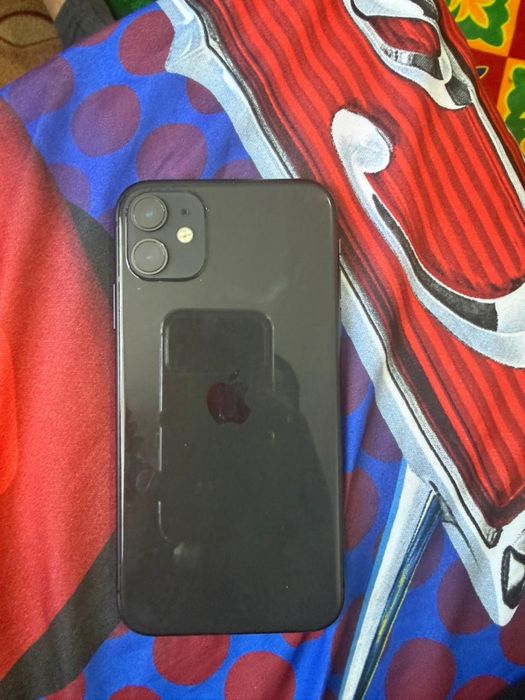 Айфон 11 64 гб 84 акб