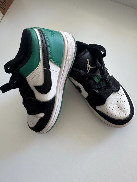 Продам оригинал nike jordan 26 размер