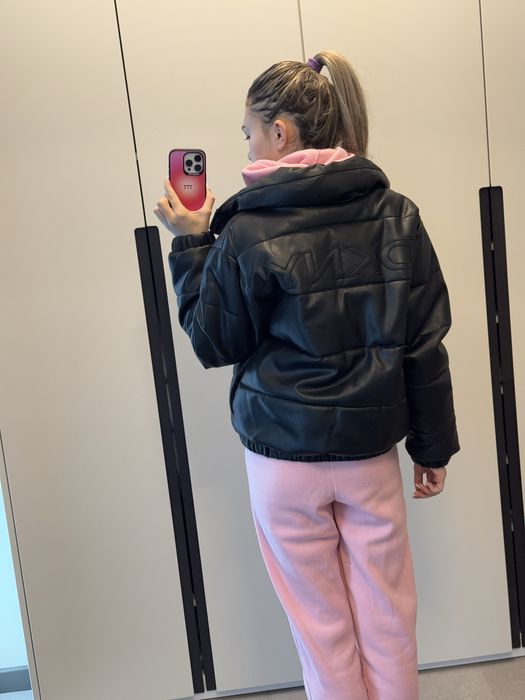 Зимно кожено яке DKNY