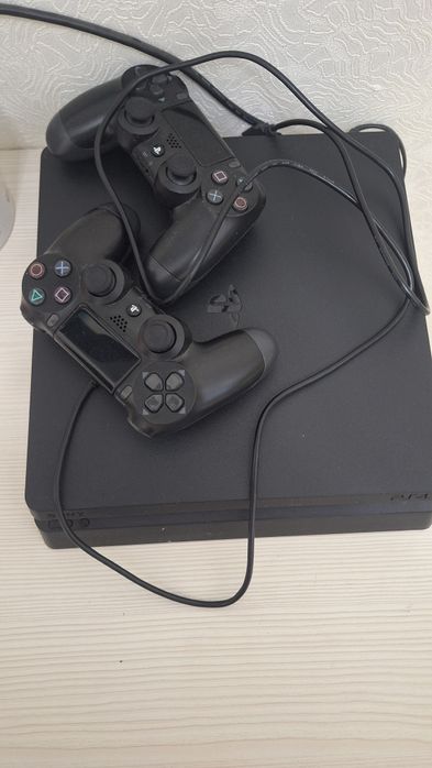 Продам почти новый ползвалис пол года плестеишин 4