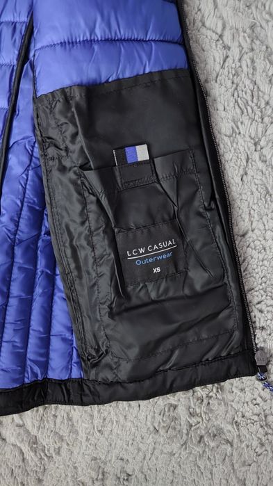 Geci de primăvară 100 lei amandoua