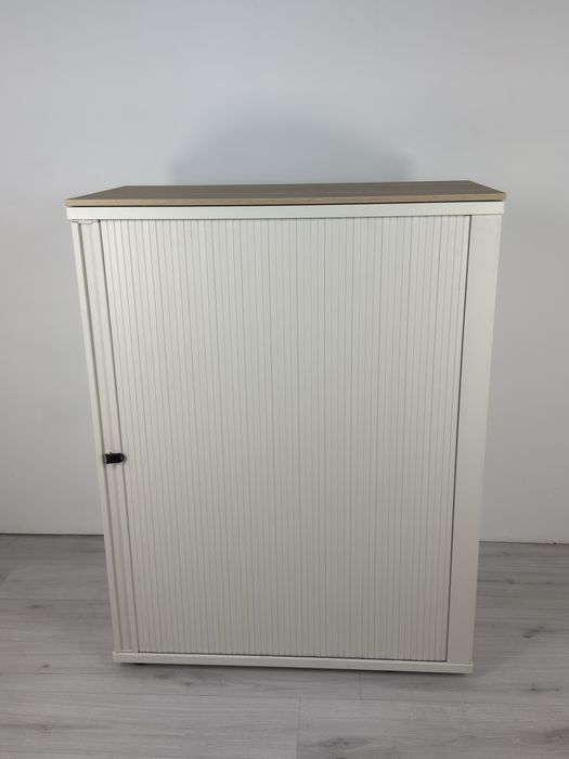 Офисен шкаф етажарка за документи с ролетна щора внос от германия