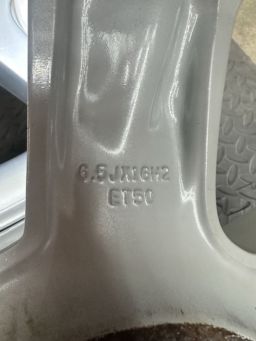 16 цола 5х112 - Audi -A3 - A4