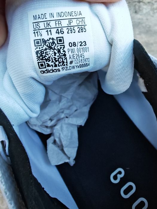 Adidas mărimea 46 boost