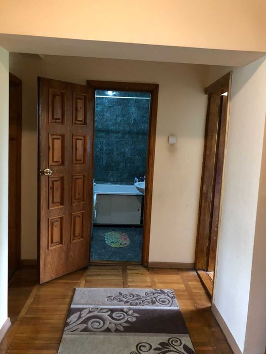 Сдаем 3-х комнатную квартиру на длительный срок