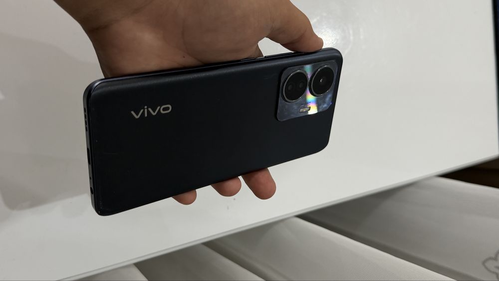 VIVO Y55 телефон