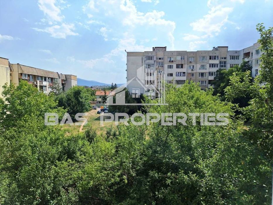 Продава се Едностаен апартамент в София, Обеля 2 - 45 кв.м за 2289 €/кв.м - Снимка #11